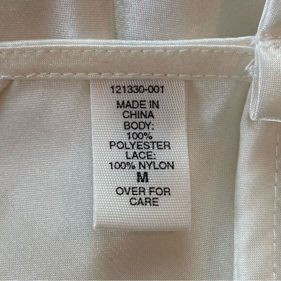 Y2K Victoria’s Secret Bridal Ivory Satin and Lace Slip Dress Size Medium - Picture 13 of 16